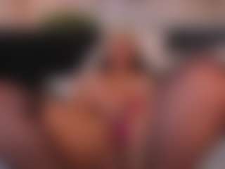 Live cam show with VictoriaBennet - Brown Hair on ObeyMaria