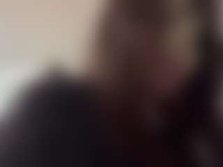 Live cam show with YungWillmann - Teen (18+) on galaxygirlnitro.com