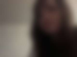 Live cam show with YungWillmann - White on Camming Site