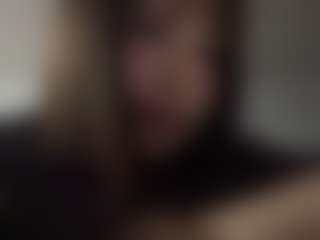 Live cam show with YungWillmann - Cock Rating on Hubzter Live