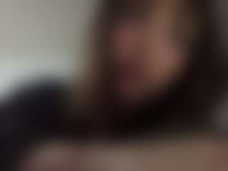 Live cam show with YungWillmann - Smoking on https://playwithruby.com