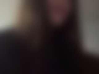 Live cam show with YungWillmann - Lovely on xxxlivecams.org