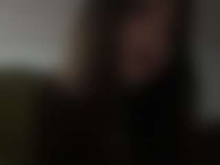 Live cam show with YungWillmann - Fingers on CSO-WL