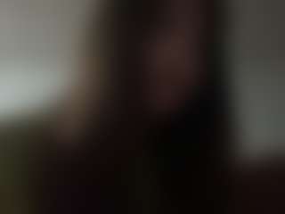 Live cam show with YungWillmann - Fingering on makecum.org