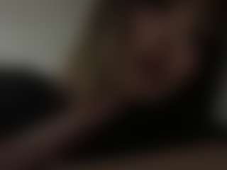 Live cam show with YungWillmann - Teasing on CamwithHer