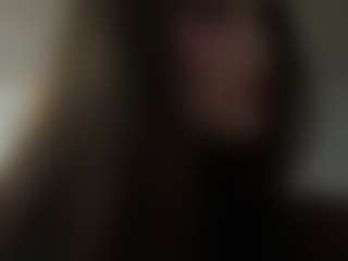 Live cam show with YungWillmann - Teasing on TottyGirls