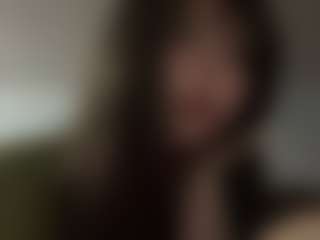 Live cam show with YungWillmann - Smoking on Dolls Live