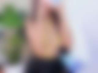 Live cam show with Zendaya - Public on Milf Play