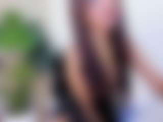 Live cam show with Zendaya - Brown Eyes on CamSodaAdn