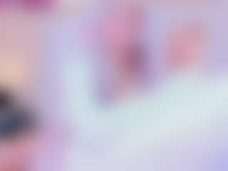 Live cam show with Zendaya - Strip on Stripli.com