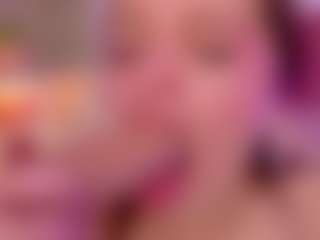Live cam show with CamilleBlair - Oil on Dolls Live