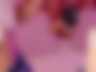 Live cam show with CamilleBlair - Skinny on Camsoda