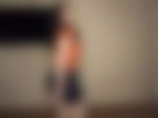ChanellDworak's Live Sex Cam Show
