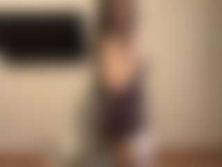 ChanellDworak's Live Sex Cam Show