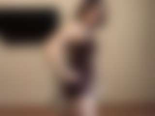 ChanellDworak's Live Sex Cam Show