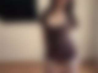 ChanellDworak's Live Sex Cam Show
