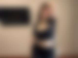 ChanellDworak's Live Sex Cam Show