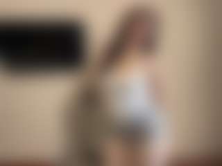 ChanellDworak's Live Sex Cam Show