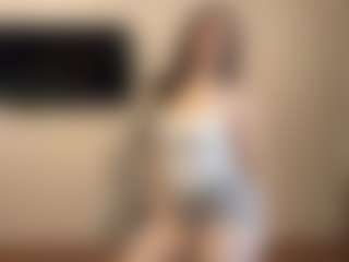 ChanellDworak's Live Sex Cam Show