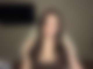ChanellDworak's Live Sex Cam Show