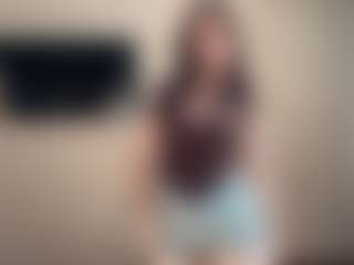 Live cam show with ChanellDworak - Latina on Camsoda