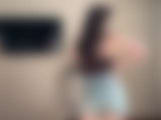 ChanellDworak's Live Sex Cam Show