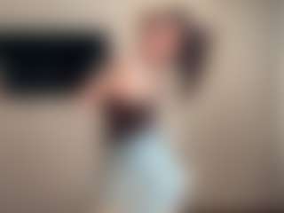 ChanellDworak's Live Sex Cam Show