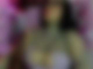 Live cam show with CloeeBeckam - BBW on hotwifechat.live