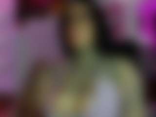 Live cam show with CloeeBeckam - Lightskin on testsause.com