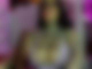 Live cam show with CloeeBeckam - Spinner on Sweet Sext