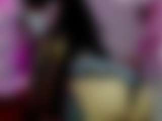 Live cam show with CloeeBeckam - Weed on CSO-WL