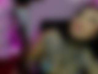 CloeeBeckam's Live Sex Cam Show