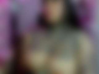 Live cam show with CloeeBeckam - Blowjob on Dare Cams