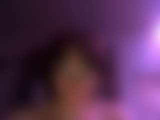 Live cam show with FluffyKitty420 - Tease on live18s.com