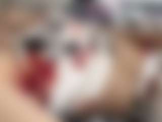 Live cam show with GiuseppinaSolberg - Brown Eyes on chickslive.net