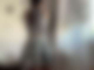 Live cam show with GiuseppinaSolberg - Camel Toe on Camsoda