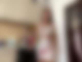 Live cam show with GiuseppinaSolberg - Tiny Tits on Camming Site