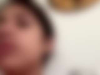 Live cam show with GiuseppinaSolberg - Ass Clapping on Camsoda