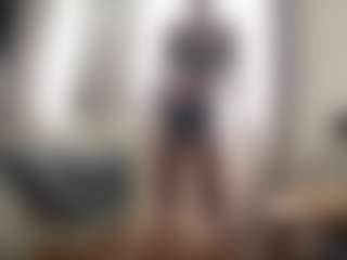 Live cam show with GiuseppinaSolberg - Athletic Public on Nude Live Now