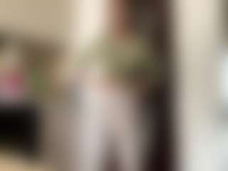 GiuseppinaSolberg's Live Sex Cam Show