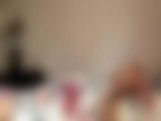 GiuseppinaSolberg's Live Sex Cam Show