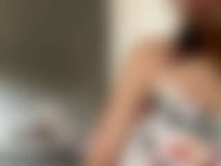 Live cam show with GiuseppinaSolberg - Average on Camsoda