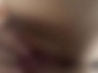 Live cam show with GiuseppinaSolberg - Hairy Pussy on Gym Cam Girls
