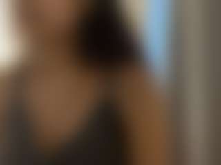 Live cam show with GiuseppinaSolberg - Oil on madthumbs
