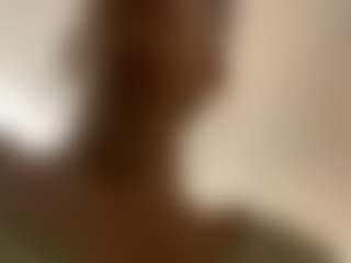 Live cam show with GiuseppinaSolberg - Petite on CamClone
