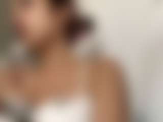 Live cam show with GiuseppinaSolberg - Oil on Camsoda