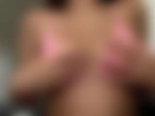 GiuseppinaSolberg's Live Sex Cam Show