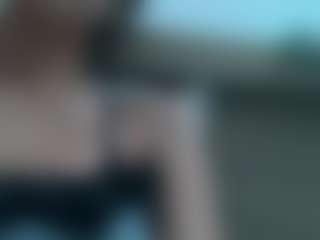 Live cam show with GiuseppinaSolberg - Athletic on Strip Flash - Live Sex Shows