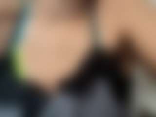 GiuseppinaSolberg's Live Sex Cam Show