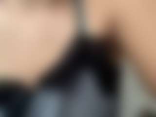 GiuseppinaSolberg's Live Sex Cam Show